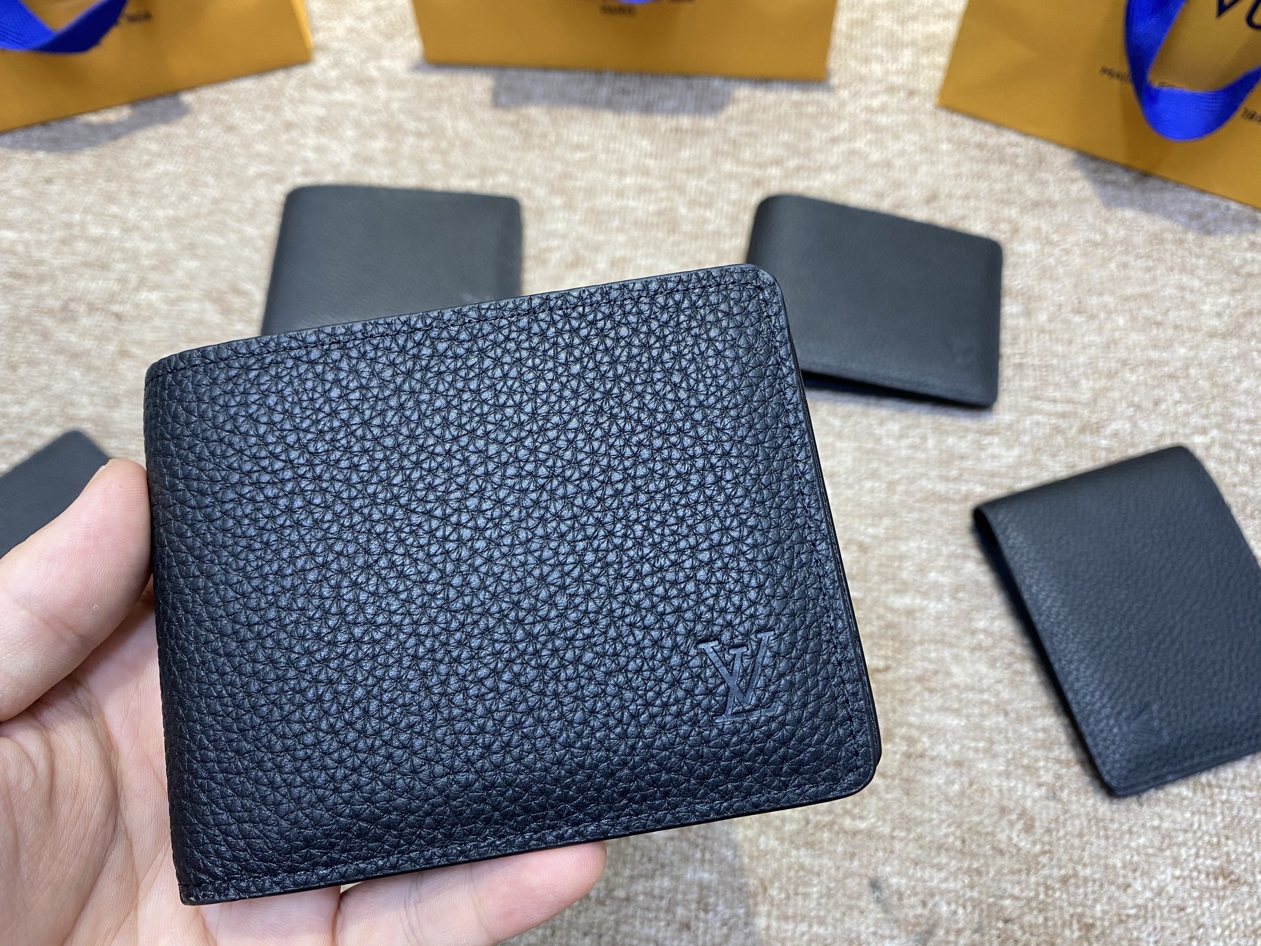 VÍ NGẮN LV MONOGRAM - LSH